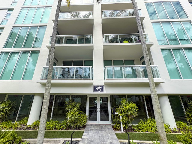 45 Hendricks Condo photo 2